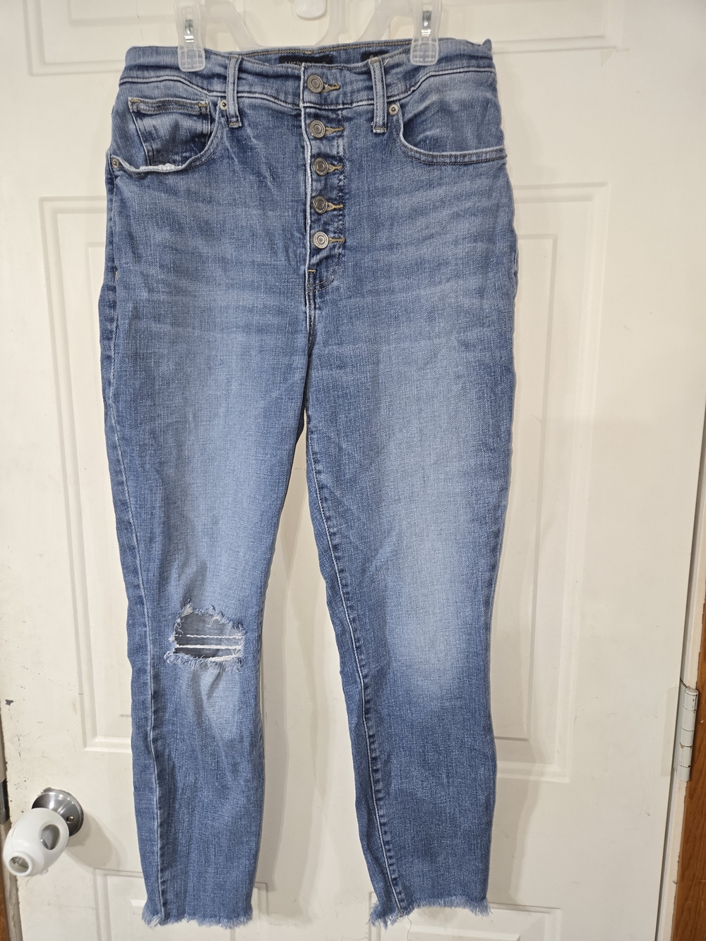 Lucky Brand Women's High-Rise Button-Fly Light Blue Distressed Jeans